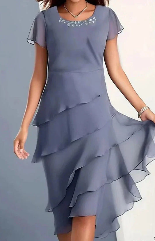 Vestido elegante con pliegues y ligereza