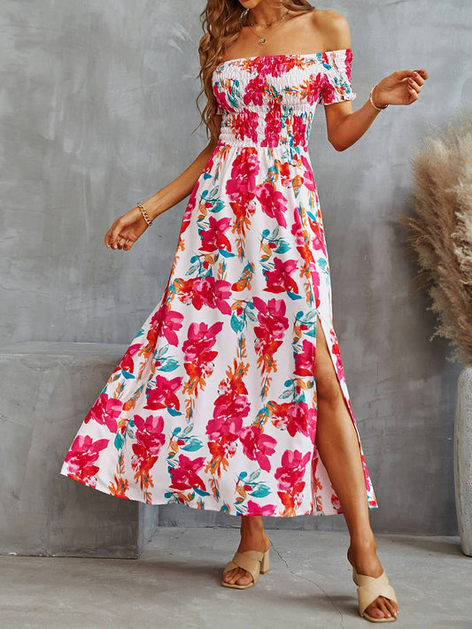 Vestido estampado con abertura en la cintura