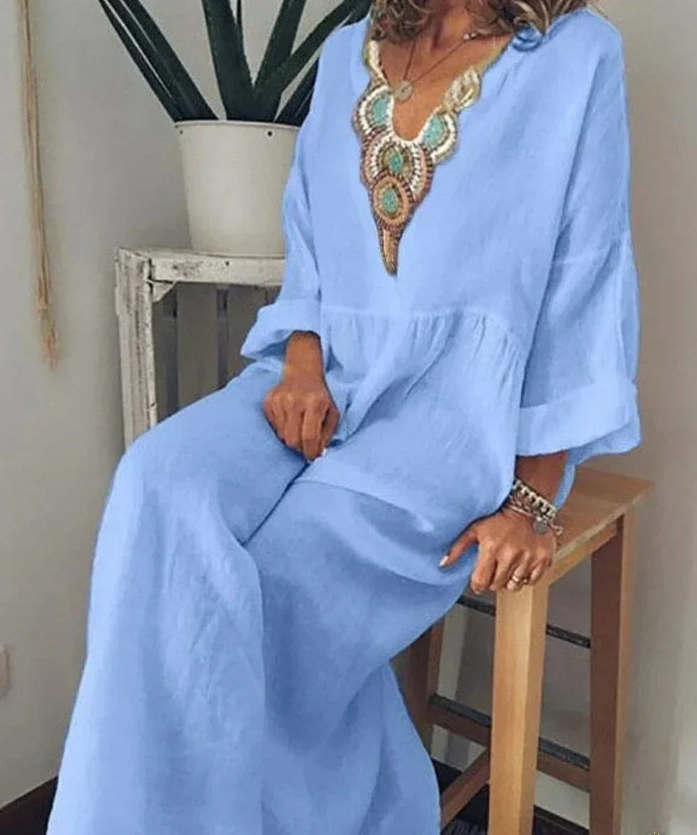 Vestido de ocio con mangas largas y escote en V