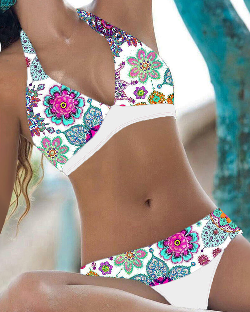 Conjunto de bikini con estampado de flores