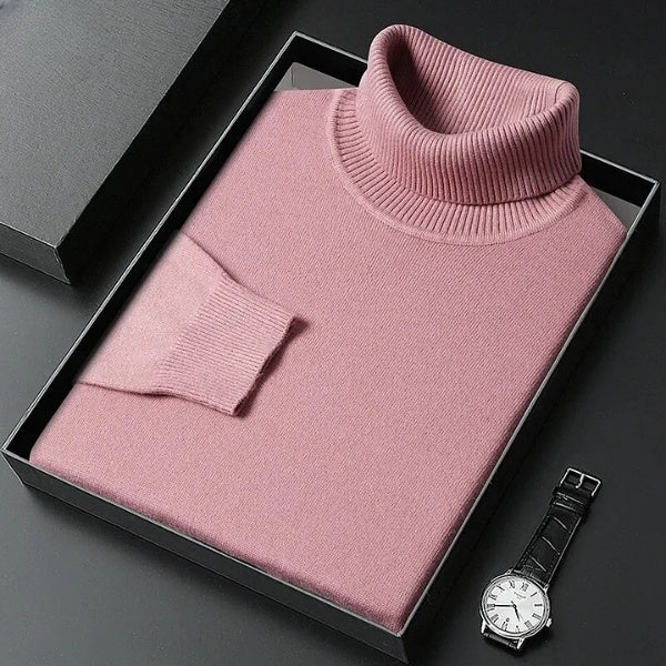 Moderno jersey de cuello alto entallado para el frío