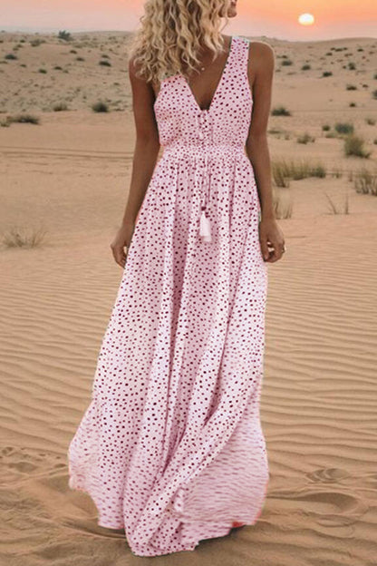 Vestidos de línea A con cuello en V y parches en lunares bohemios de moda