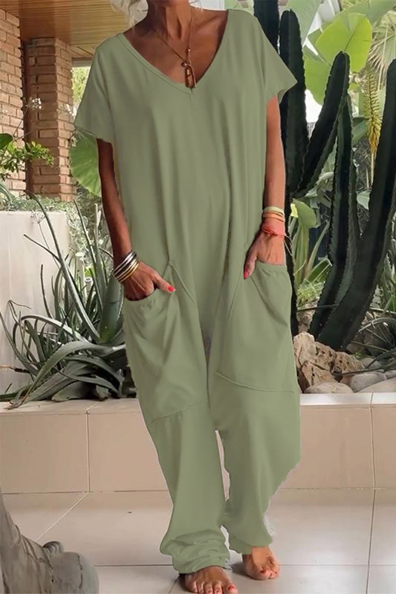 Casual everyday solid color loose-fit jumpsuits with pockets and neckline (8 colores)