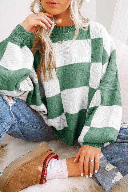Jersey de cuadros con mangas de moda: el estilo en los detalles