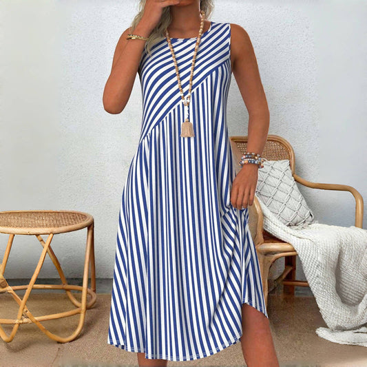 Vestido de verano a rayas sin mangas