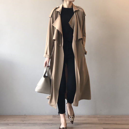 Gabardina retro de mujer