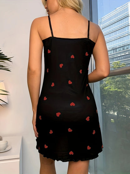 Camisón con estampado de corazones y románticos volantes
