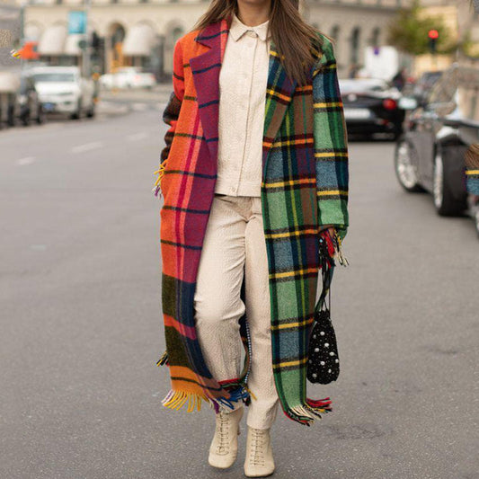 Heidi Mode | Estilo único - Abrigo con capucha y estampado de dragones
