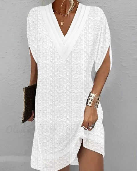 Helena Dress: Bordado chic y ojal para un estilo sin esfuerzo