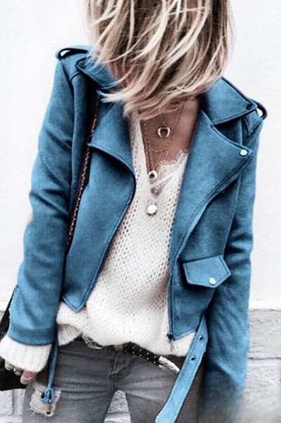 Elegante chaqueta informal con elementos de patchwork