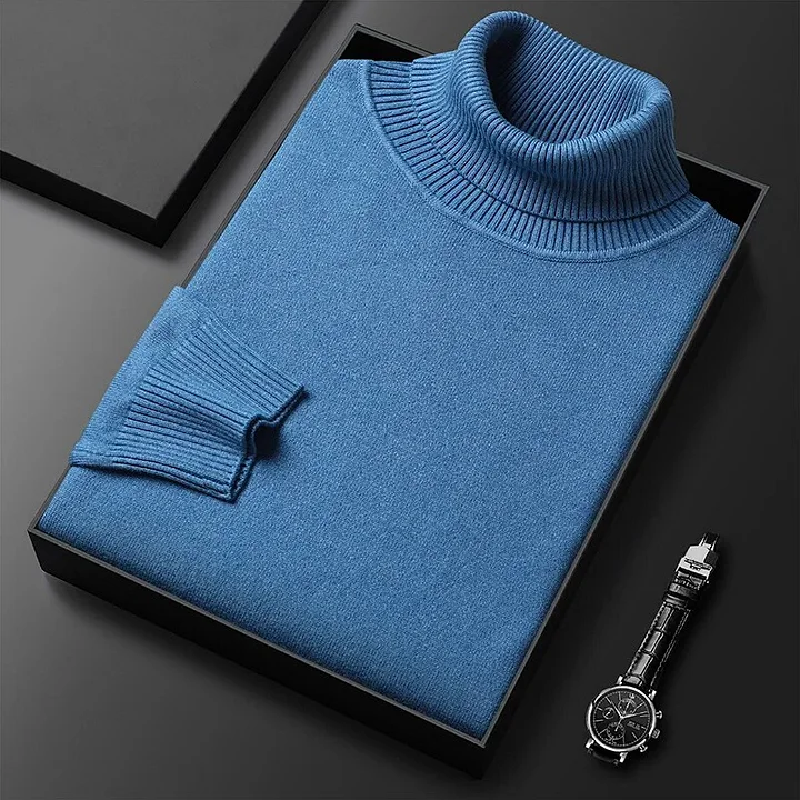 Moderno jersey de cuello alto entallado para el frío