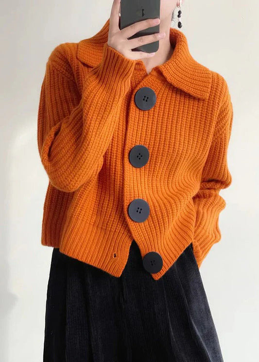 Cárdigan naranja brillante con botones y cuello Peter Pan