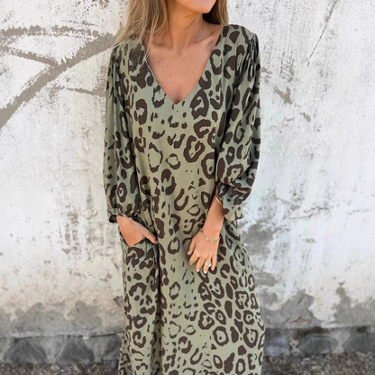 Vestido con estampado de leopardo