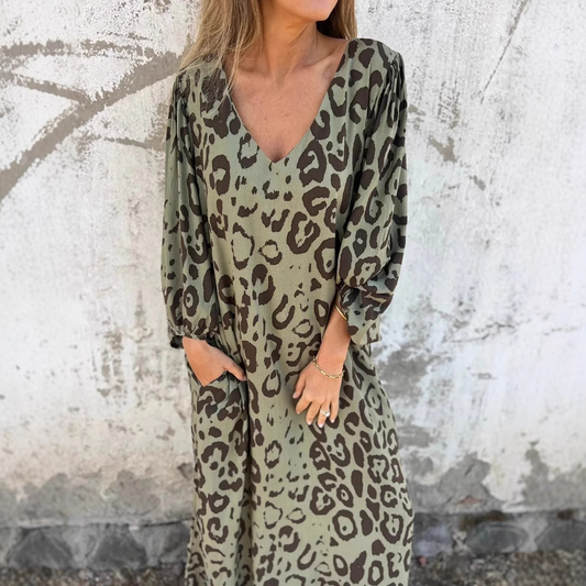 Vestido con estampado de leopardo