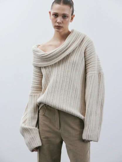 Thérèse | Jersey de punto oversize con cuello alto enrollado