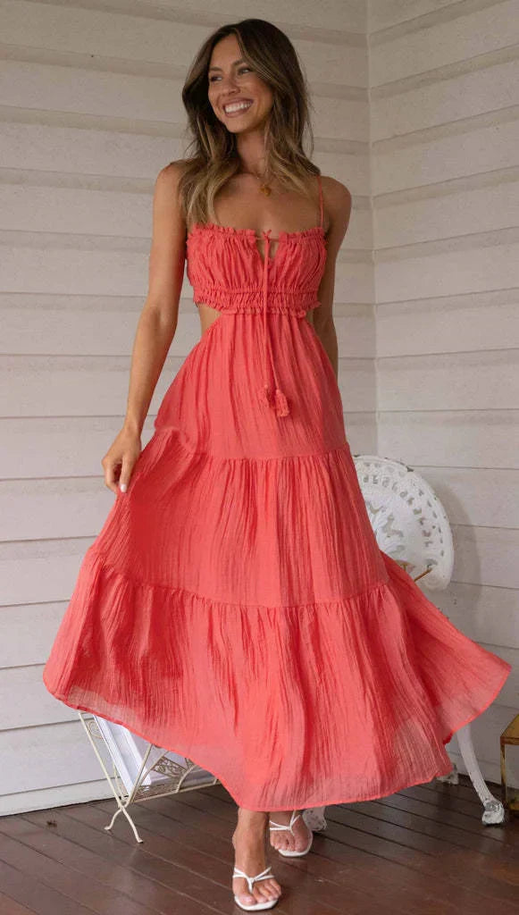 Maxi vestido sin mangas con costuras y volantes