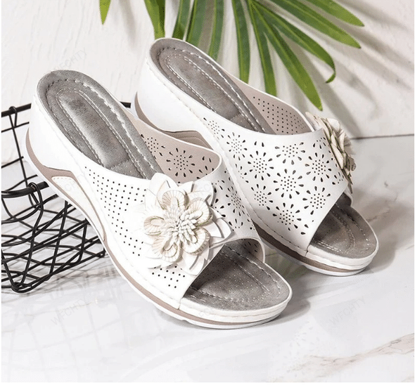 Xiomara® | Sandalias ortopédicas de piel suave con soporte para el arco del pie