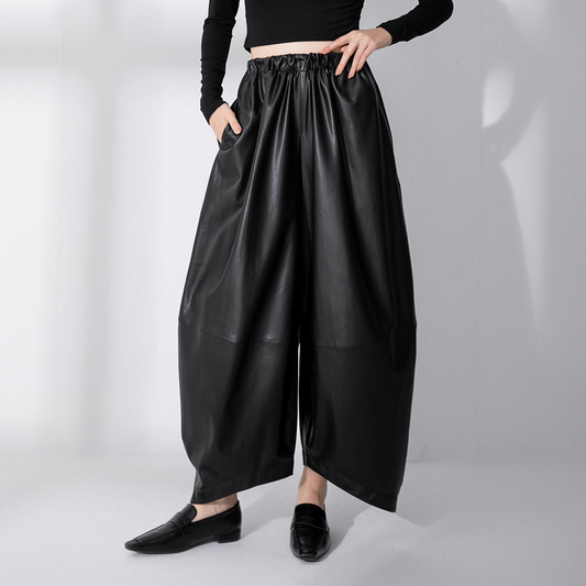 Pantalones de cuero de talle alto para mujer