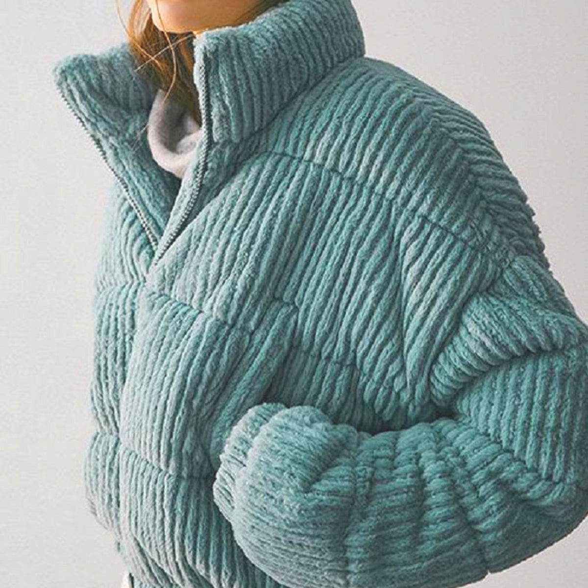 Chaqueta acolchada con cuello alto, crema, mujer