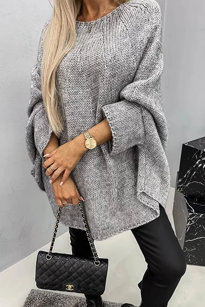 Un elegante jersey de cuello redondo para un look acogedor