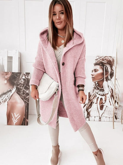 Moderno cárdigan para mujer con capucha y mangas largas: la longitud perfecta