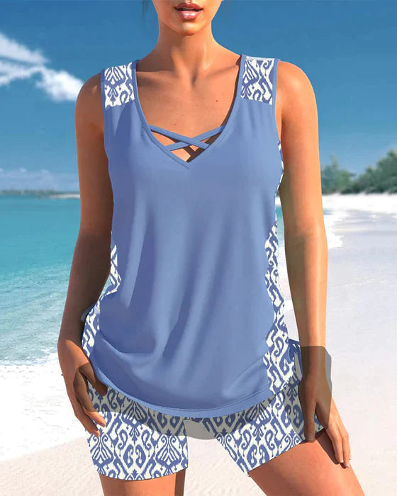 Tankini con estampado tribal y detalles cruzados