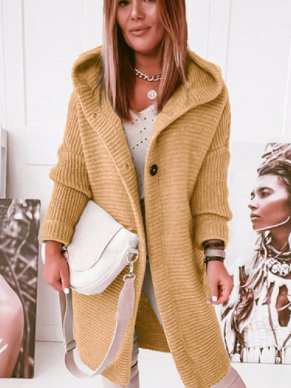 Moderno cárdigan para mujer con capucha y mangas largas: la longitud perfecta
