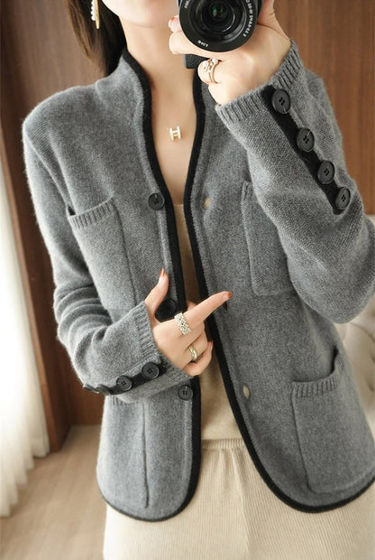 Comodidad y encanto: un jersey para mujeres seguras de sí mismas y con estilo