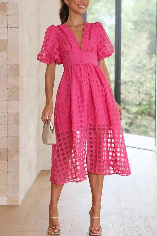 Vestido a cuadros con mangas fruncidas