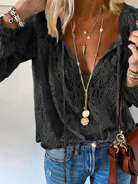 Raya - blusa de gasa y encaje con cuello de pico