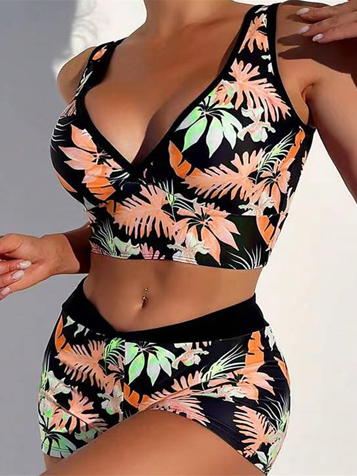 Bikini femenino y ligero