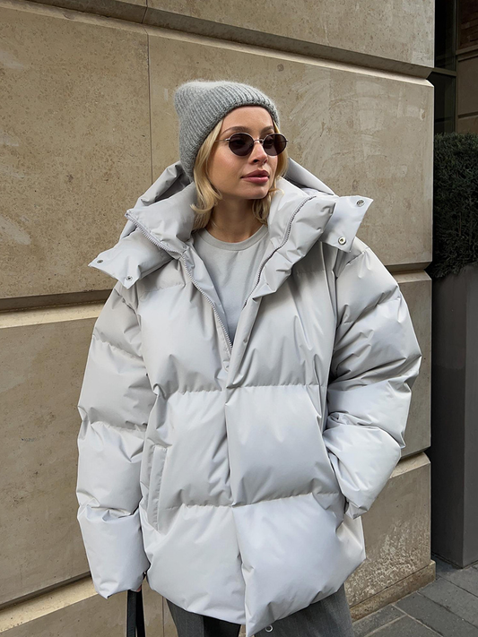 Cómodo, moderno y práctico abrigo de invierno para mujer