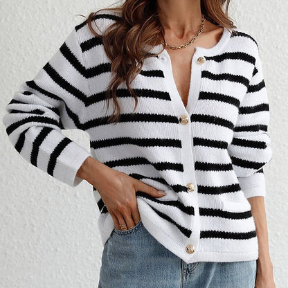 Nina - Chaqueta otoñal de moda con botones dorados para mujer
