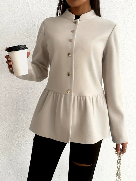 Elegante bata blanca para mujer