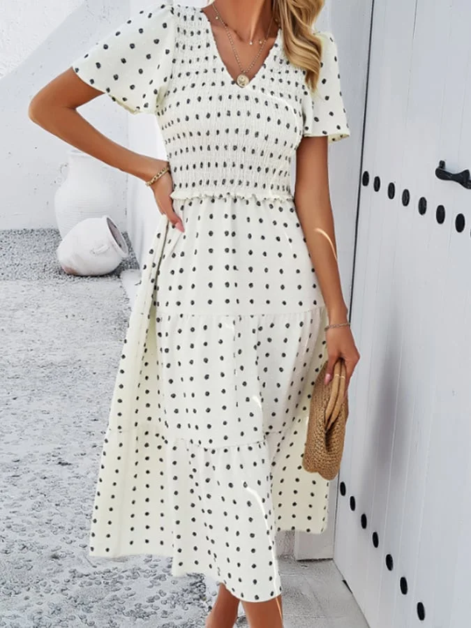 Vestido de manga corta y escote en V