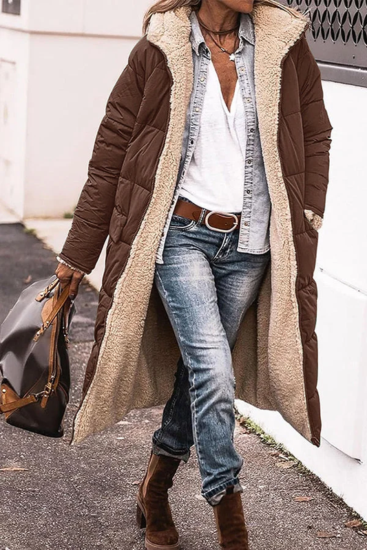 Sibylle | Chaqueta de moda con capucha y cuello acentuado