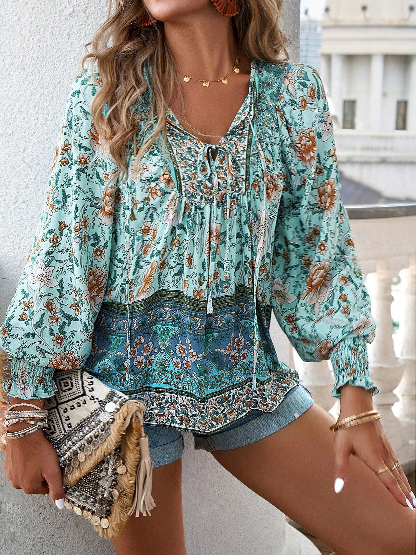 Blusa floral boho Elara