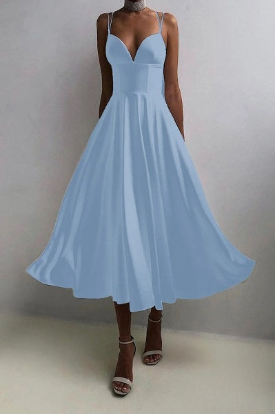 Maxi vestido con cuello en V y volantes