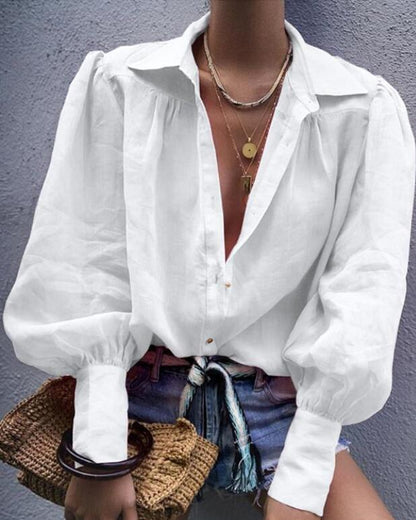 Blusa laónica con escote profundo: la combinación perfecta de comodidad y estilo