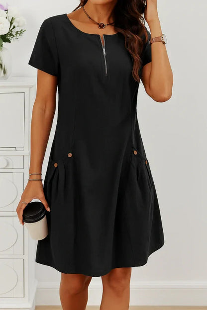 vestido glamuroso y a la moda