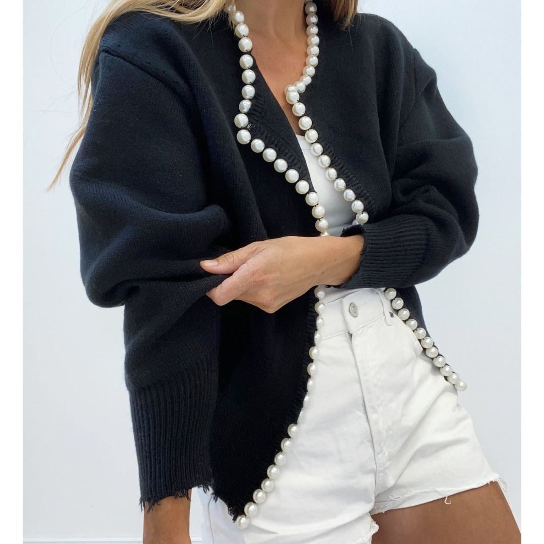 Elegante cárdigan de perlas para mujer