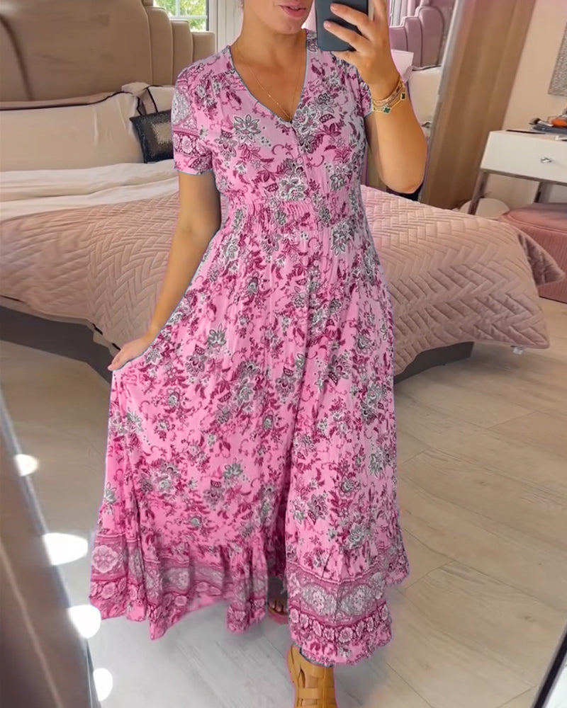Vestido con estampado floral y escote en V