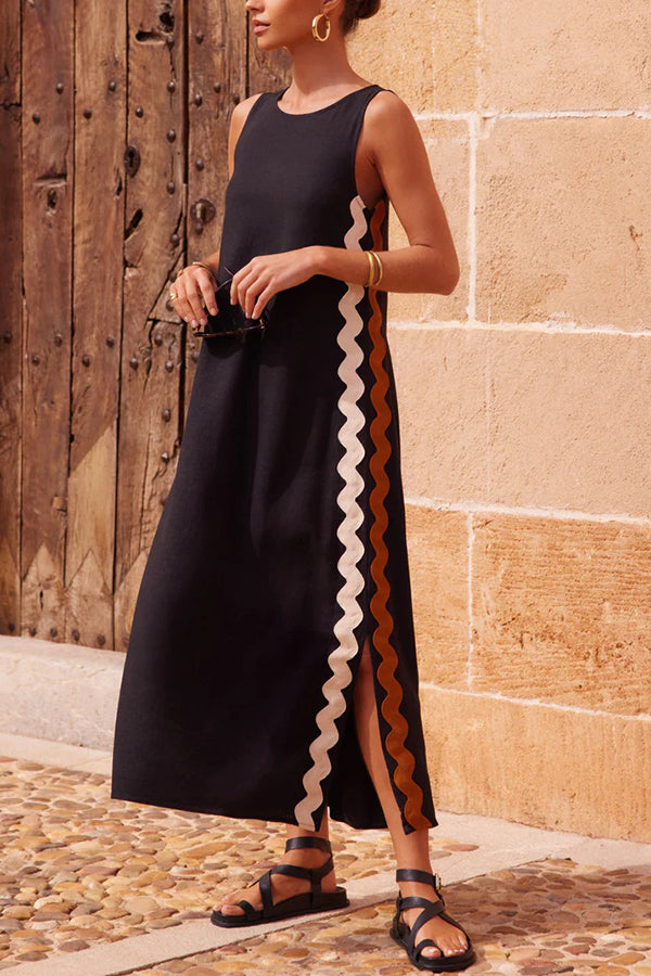 Maxi vestido con rayas en zigzag y abertura lateral