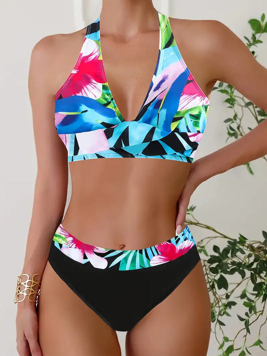 Bikini cruzado con estilo halter