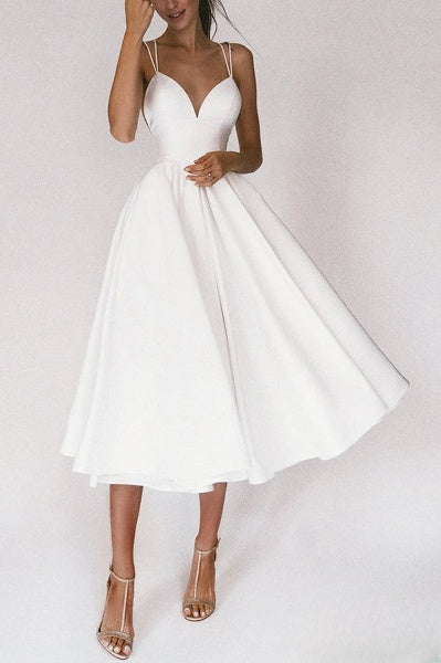 Maxi vestido con cuello en V y volantes
