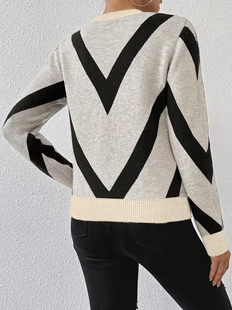 Sweter Damski ze Wzorem Chevron i Długim Rękawem