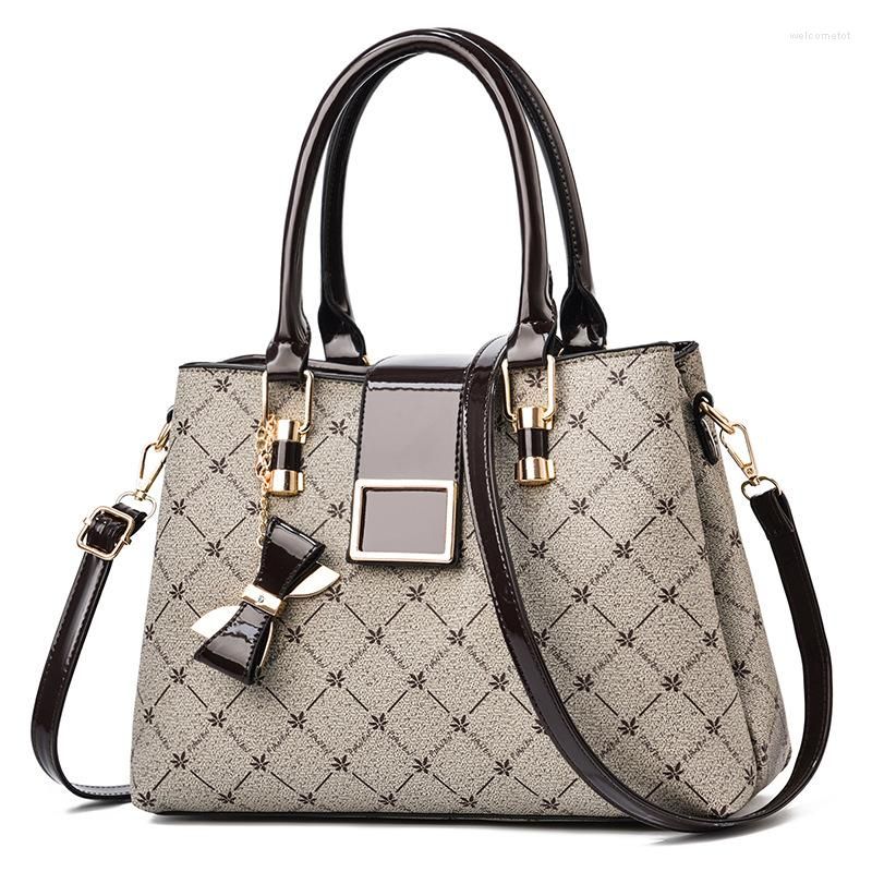 Adriana Carrier Bag | Lujo y tendencia