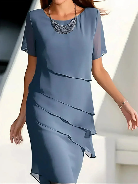 Vestido midi de manga corta