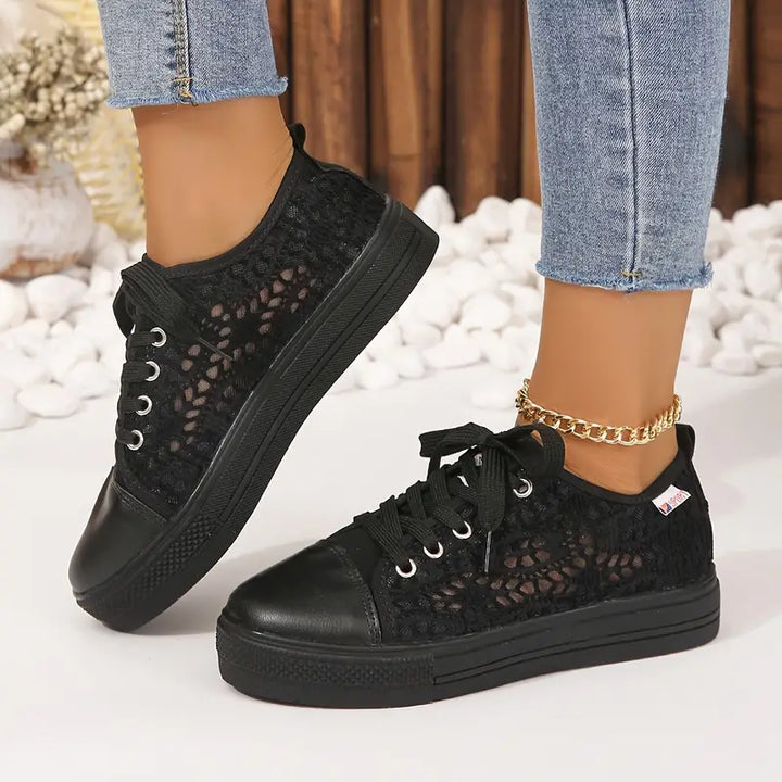 Quarissa Sneakers | Zapatillas planas para mujer