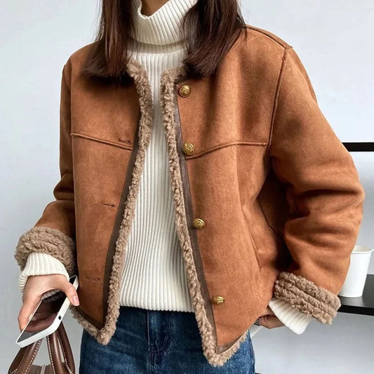 Elegante, lujosa y flexible chaqueta de ante para mujer